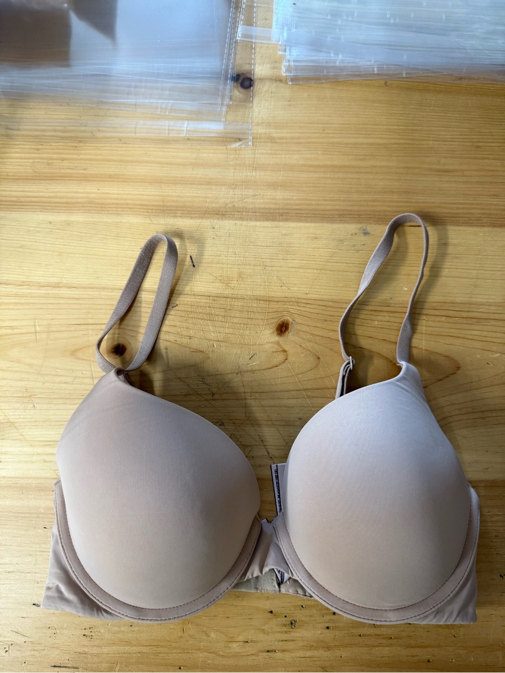 Victorias Secret T-Shirt Push-Up Full Coverage Bra Nude Brown Basic 34C